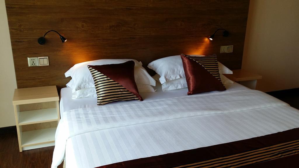 Seashore Beach Inn Maafushi Ngoại thất bức ảnh
