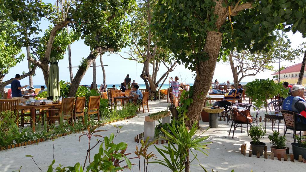 Seashore Beach Inn Maafushi Ngoại thất bức ảnh