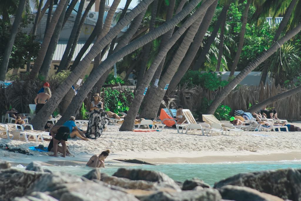 Seashore Beach Inn Maafushi Ngoại thất bức ảnh